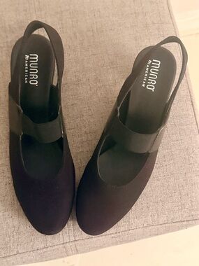 Munro Black Mary Jane Slingback Pump Like New Condition Sandal Y2K Look